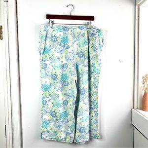 J. Jill Green Floral Linen Cropped Pants